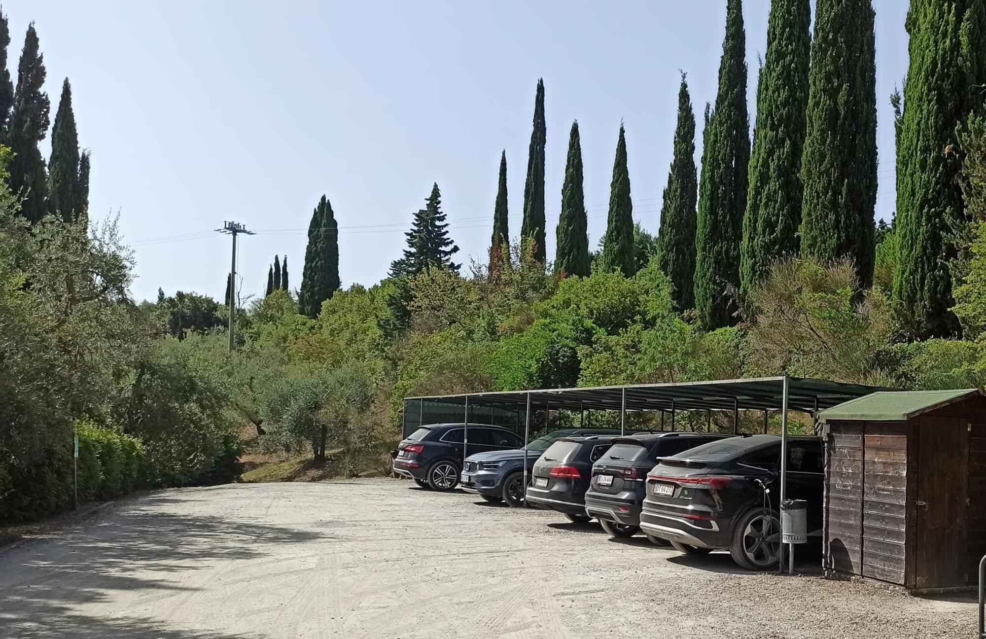 מונטאיונה La Valle Appartamenti Per Vacanze מראה חיצוני תמונה