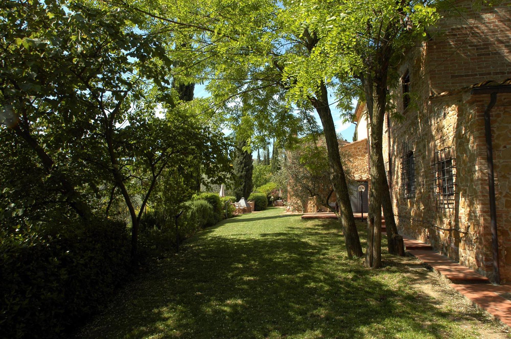מונטאיונה La Valle Appartamenti Per Vacanze מראה חיצוני תמונה
